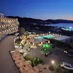 Marmari Bay Hotel 3*