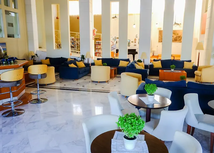 Marmari Bay Hotell 3*